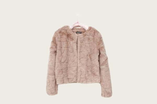 南京江宁区回收品牌衣服